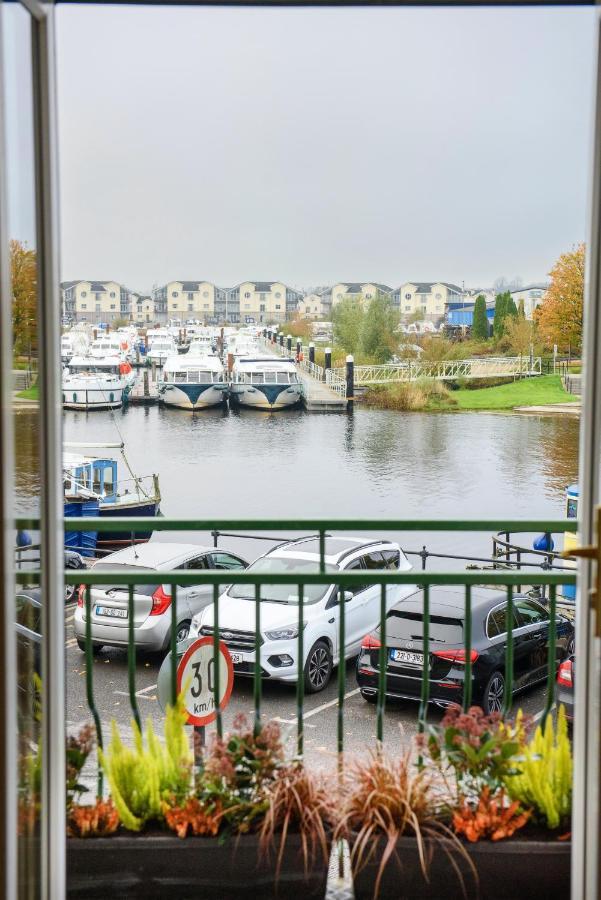 Waterfront Self Catering Houses Carrick on Shannon المظهر الخارجي الصورة