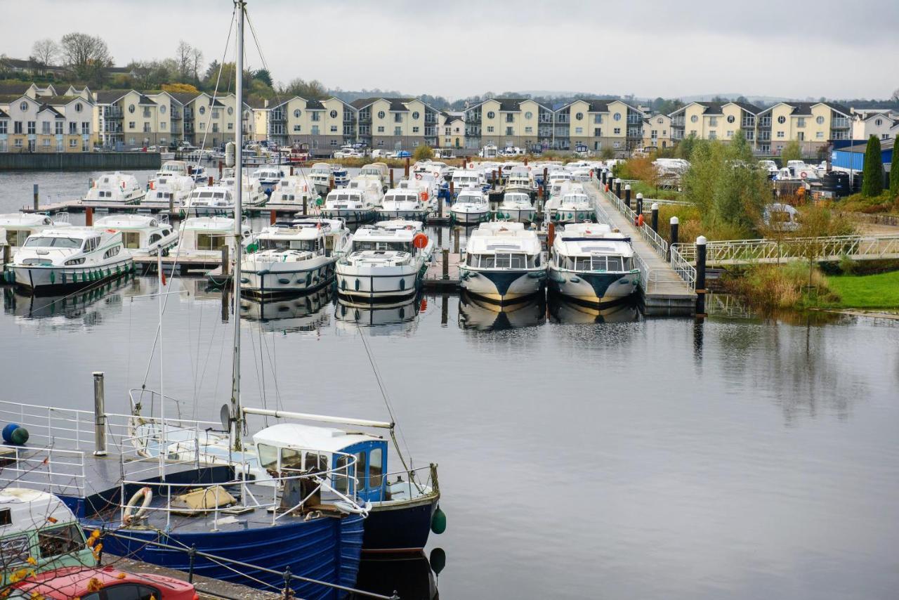 Waterfront Self Catering Houses Carrick on Shannon المظهر الخارجي الصورة
