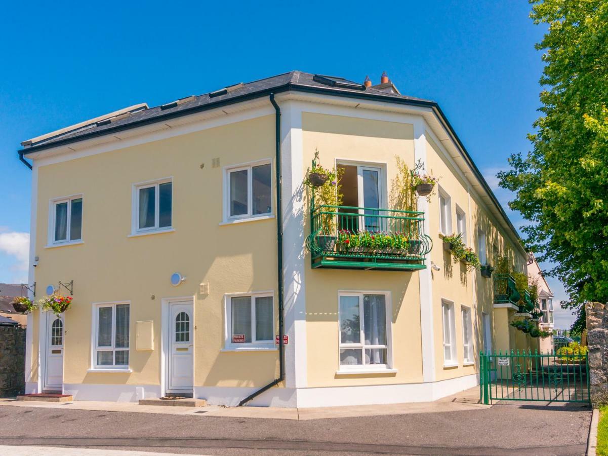 Waterfront Self Catering Houses Carrick on Shannon المظهر الخارجي الصورة
